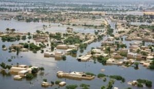 flood water in pakistan